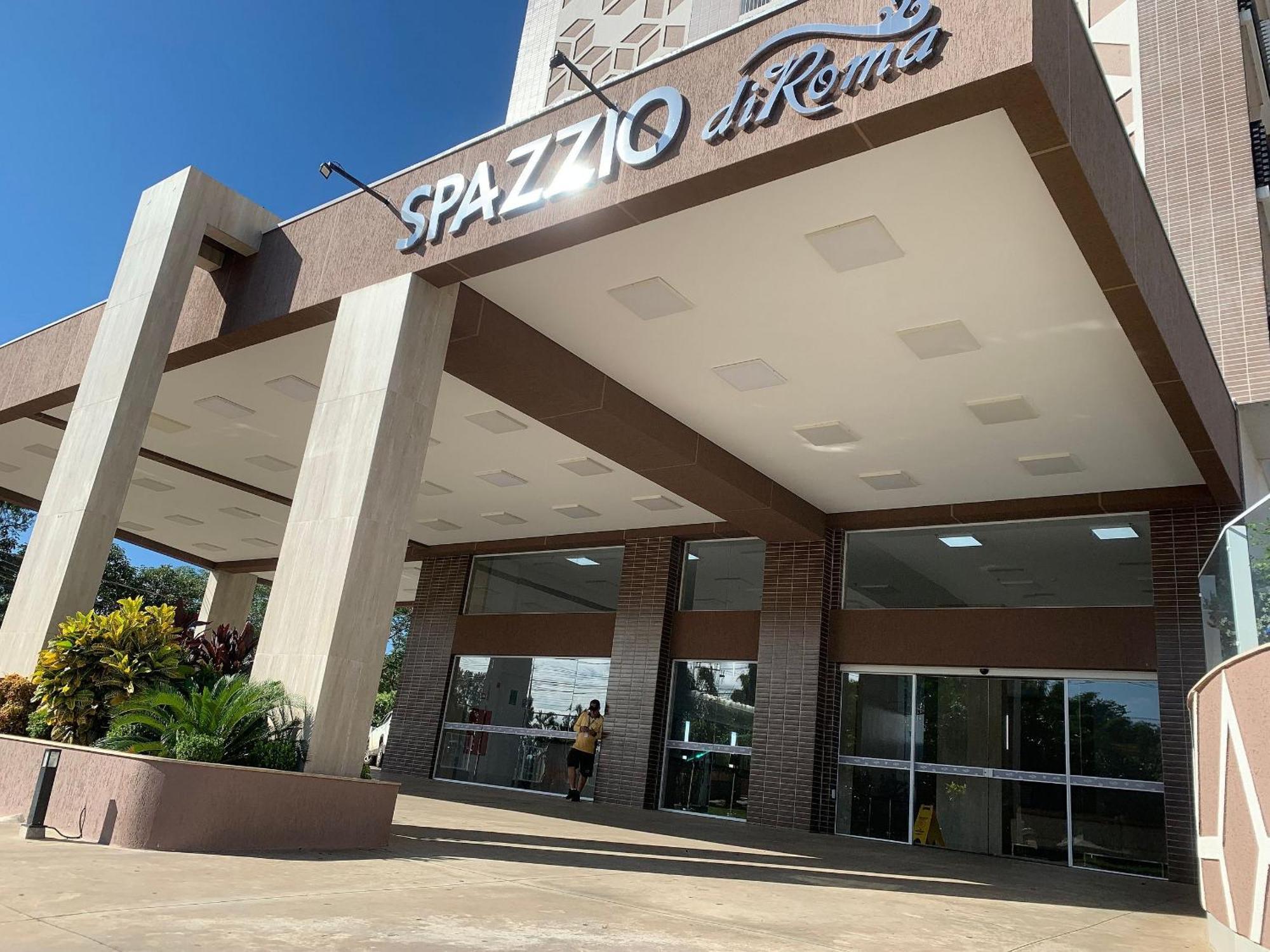 Hotel Spazzio Diroma Cafe Da Manha E Acesso Ao Acqua Park Caldas Novas Exterior foto